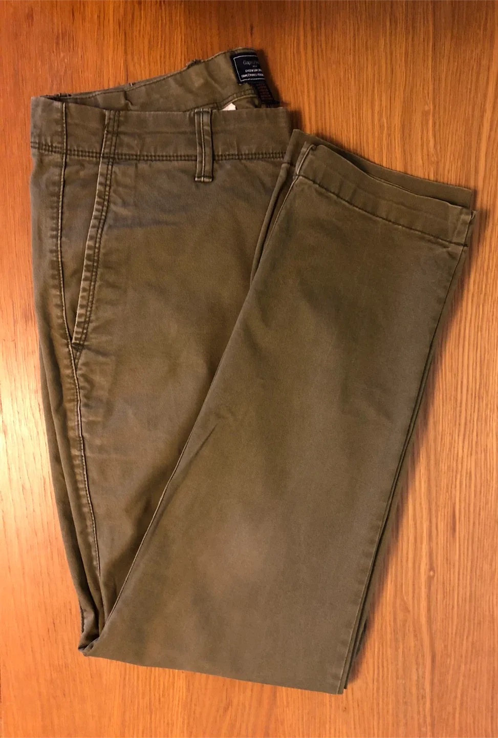 Gap Olive Green Chinos - Size 33/30 for Men image indicator(3)