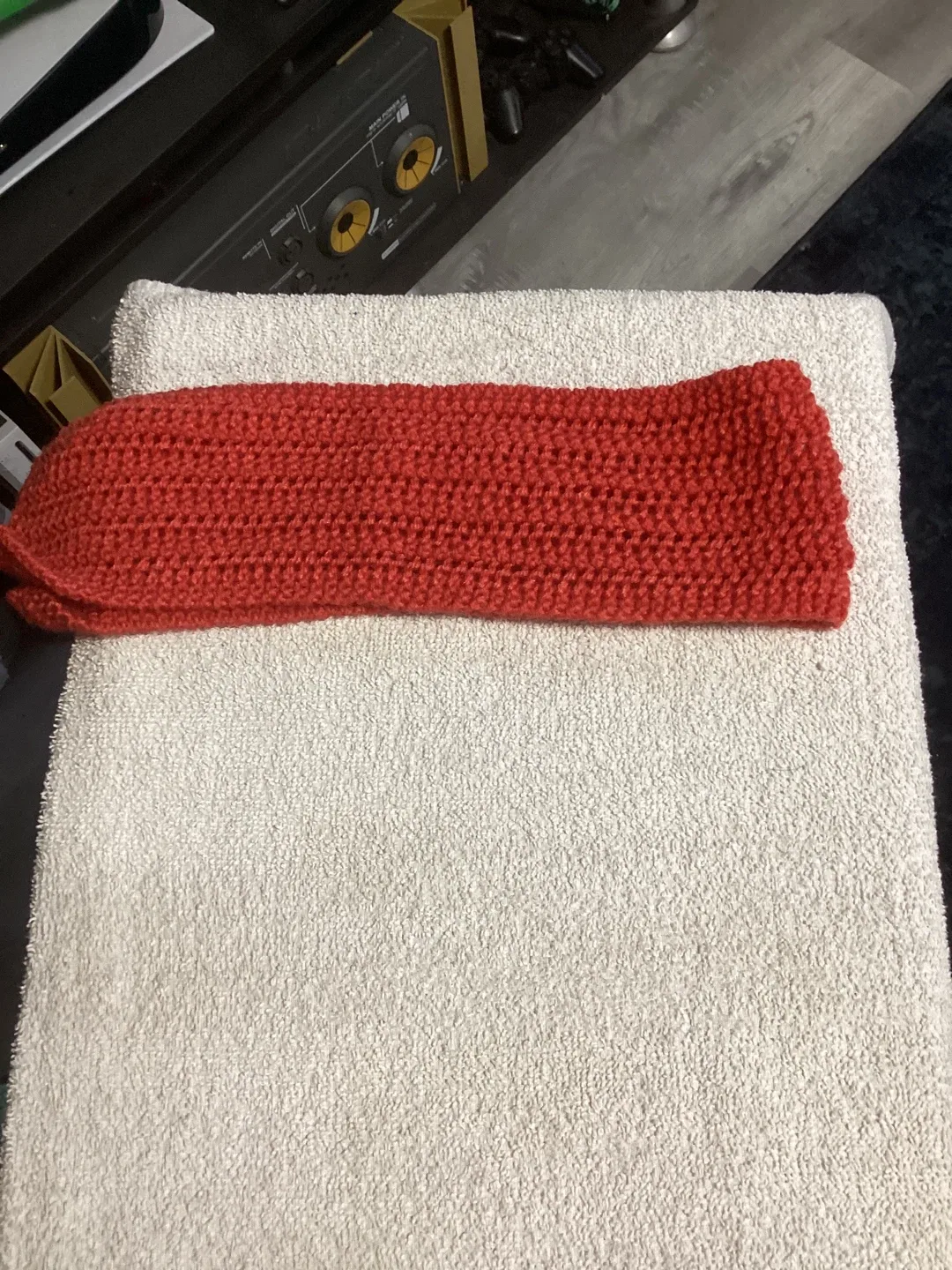 Handmade Knitted Scarf - Red image indicator(2)