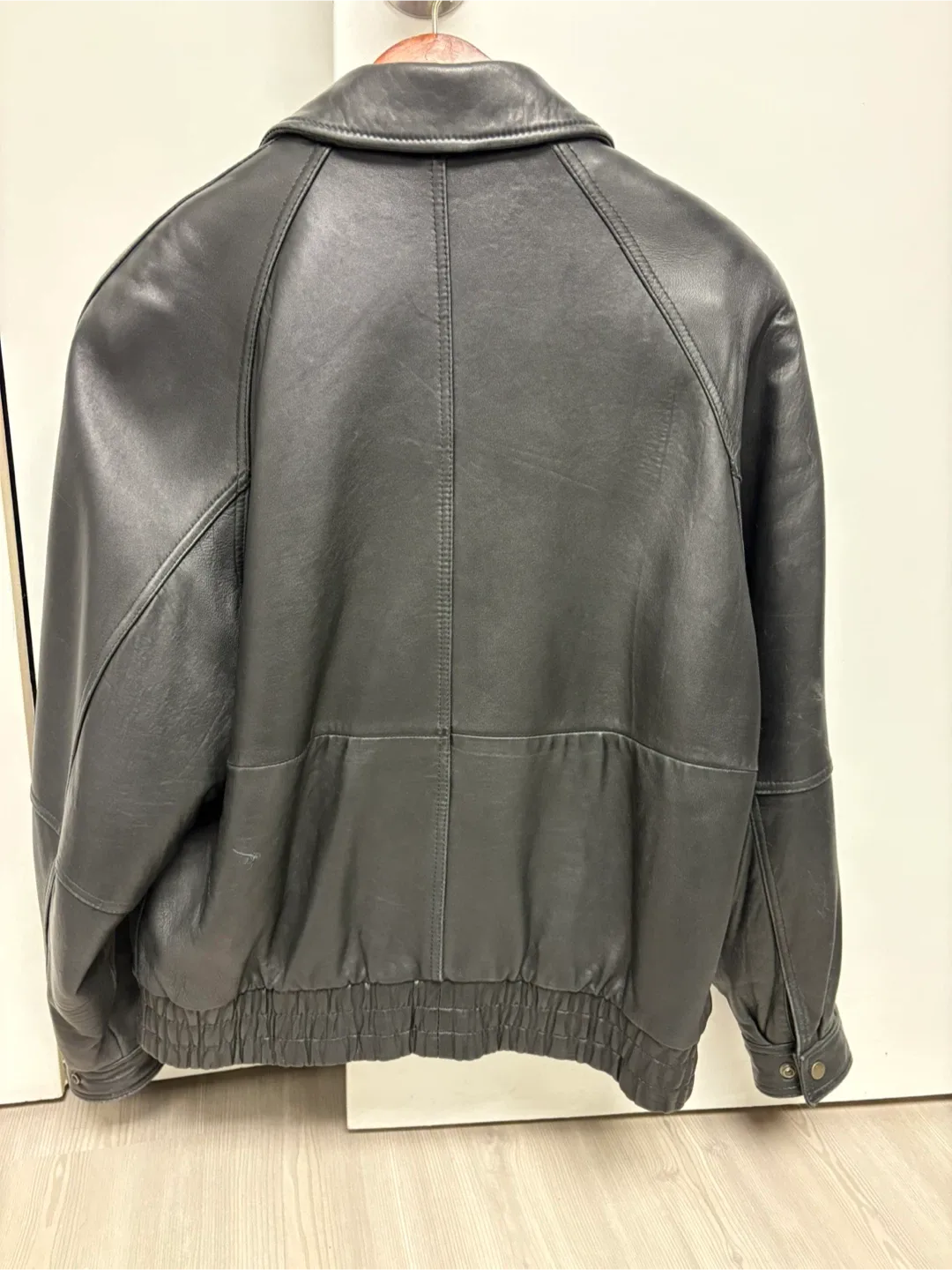 Tannery West Black Leather Jacket - Size M image indicator(3)