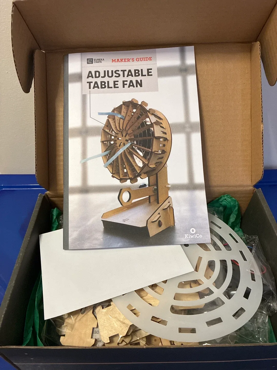 KiwiCo Eureka Adjustable Table Fan - New in Box