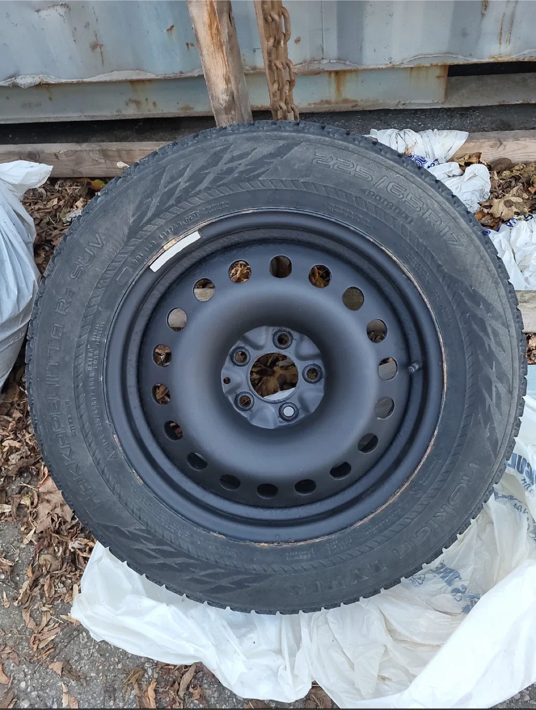 225/65R17 Snow Tires
