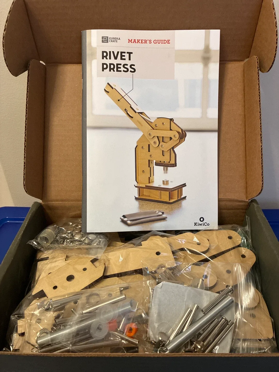 KiwiCo Rivet Press Eureka Crate - New in Box!