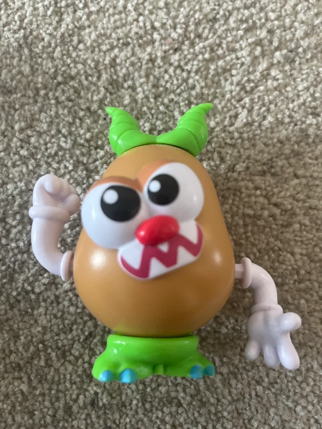Bunny Hat & Mr. Potato Head Toy Bundle image indicator(4)