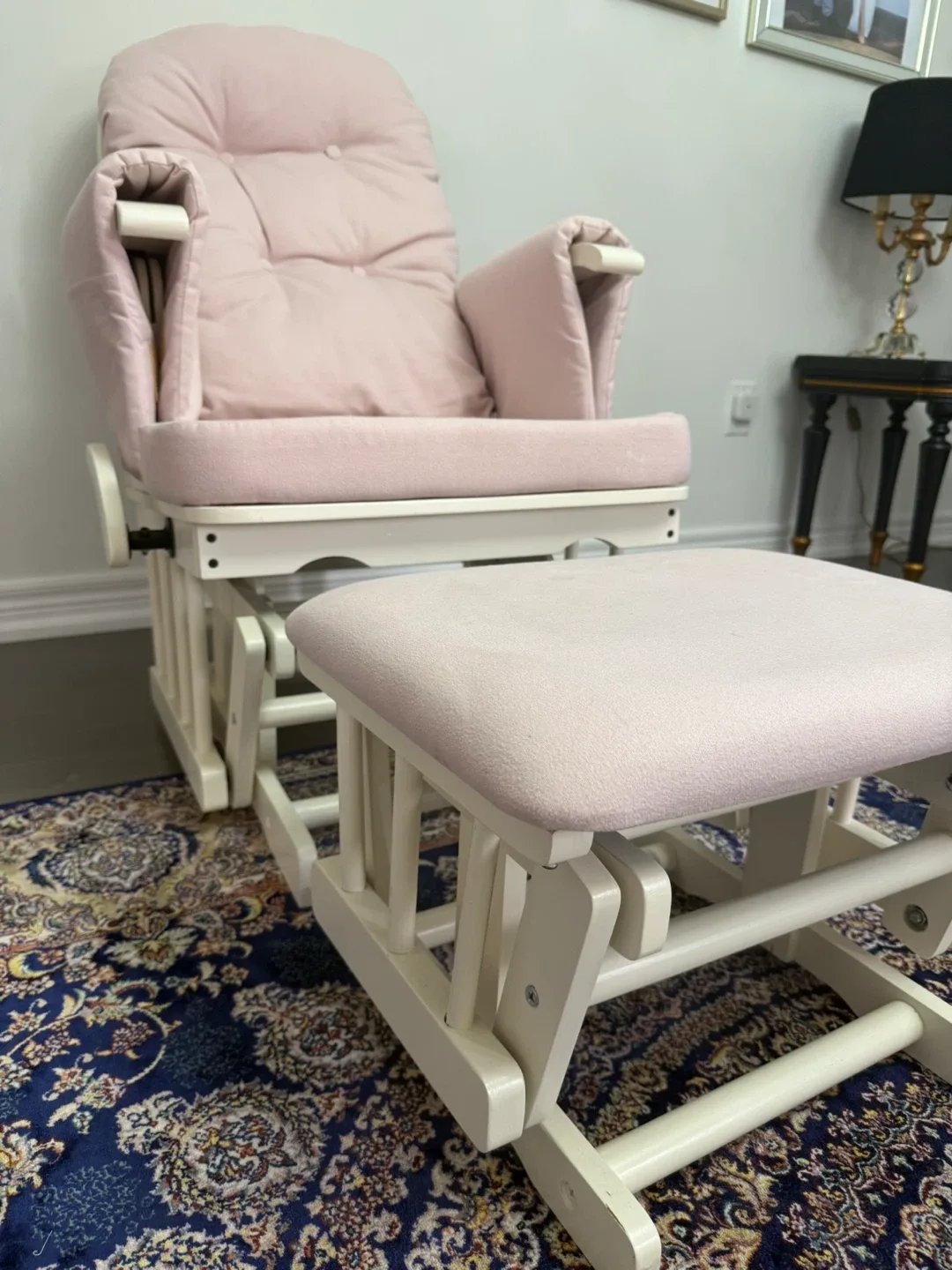 Nursing glider chair + ottoman set image indicator(2)