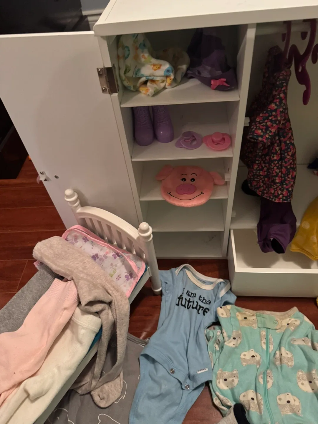 Doll Clothes and Accessories image indicator(4)