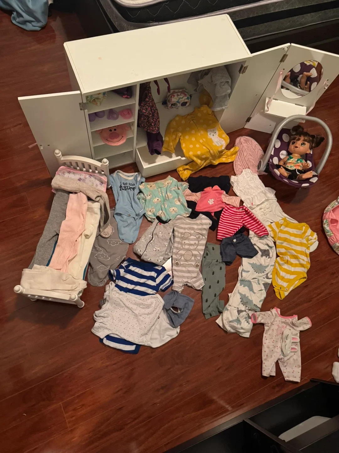 Doll Clothes and Accessories image indicator(6)