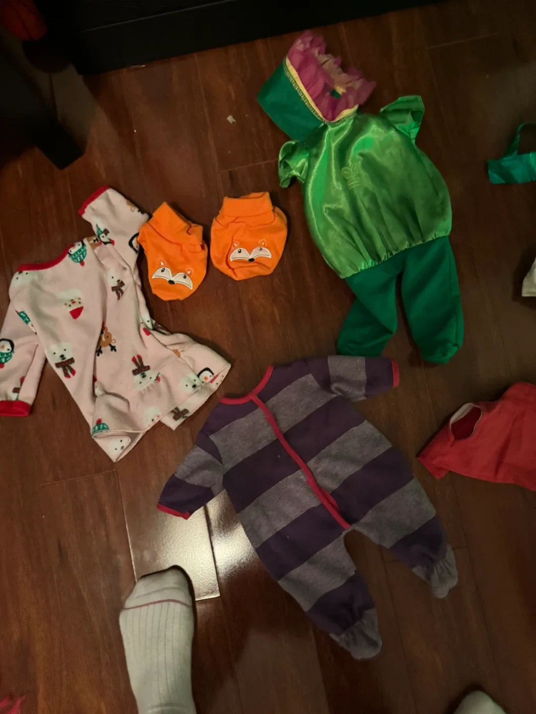 Doll Clothes and Accessories image indicator(8)