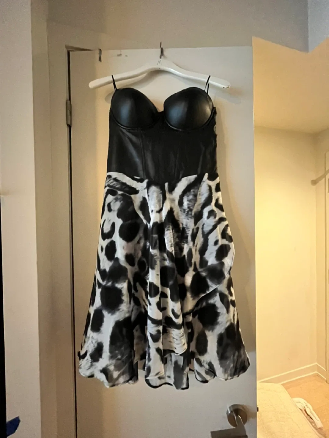 Guess Black & White Dress - Size 10
