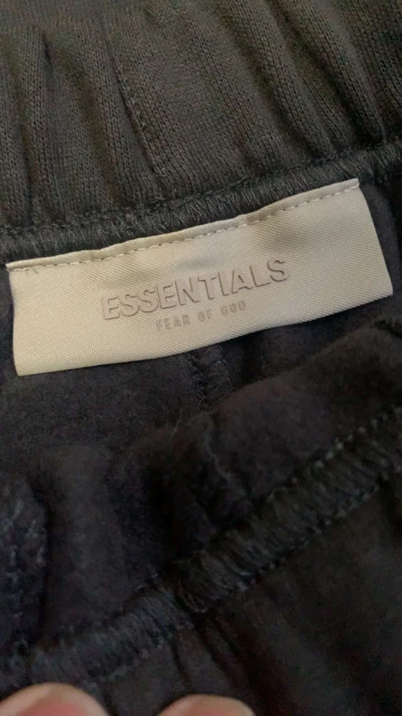 Essentials Fear of God 1977 Hoodie & Sweatpants Set image indicator(5)