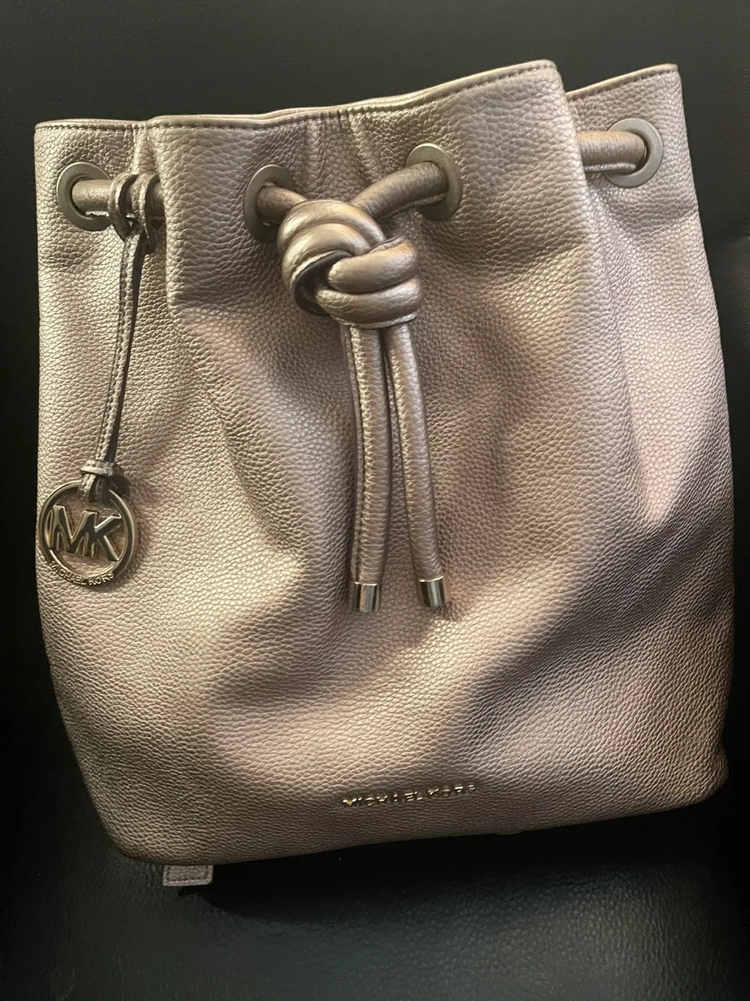 Michael Kors Bucket Backpack - Metallic