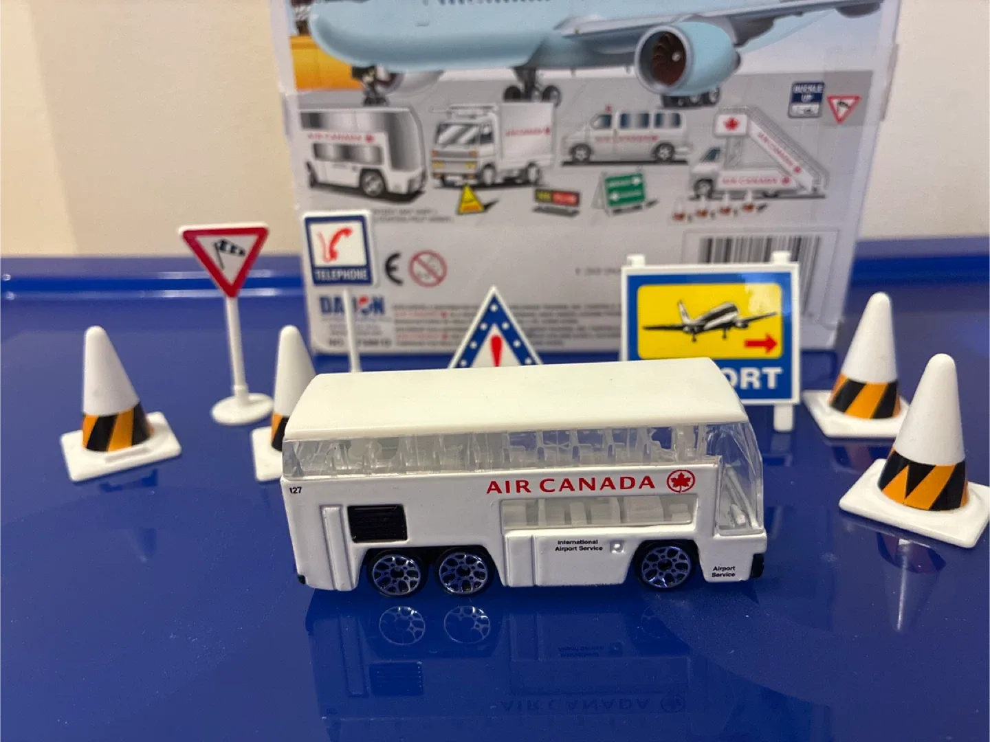 Air Canada Airport Play Set
