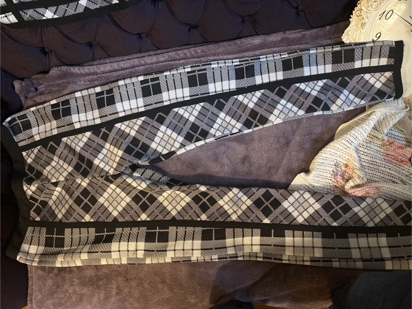 WOW GOLD LABEL Matching Plaid Top & Pants Set image indicator(2)