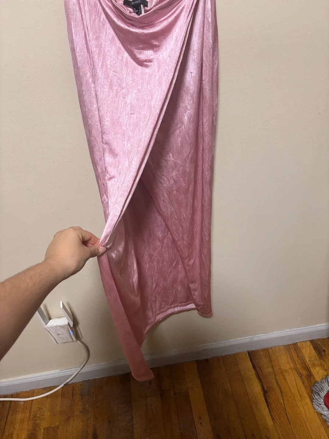 Forever 21 Pink Skirt - Size M image indicator(3)