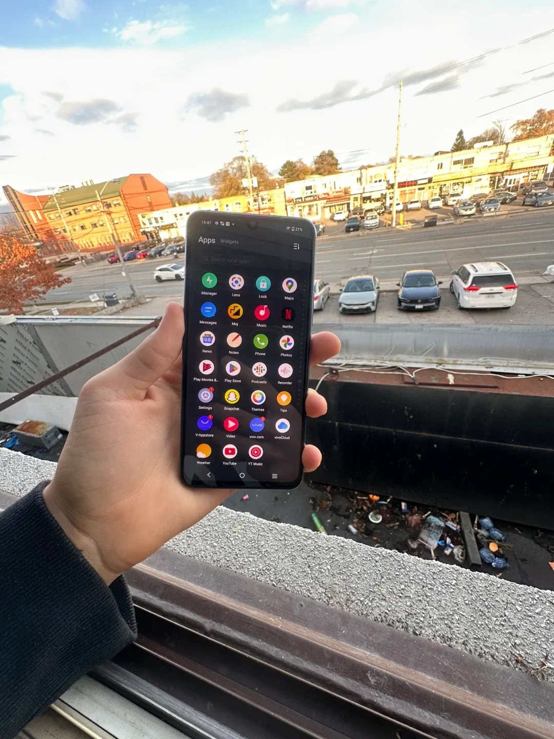 Vivo Y21 smartphone( read description)!!!! image indicator(4)