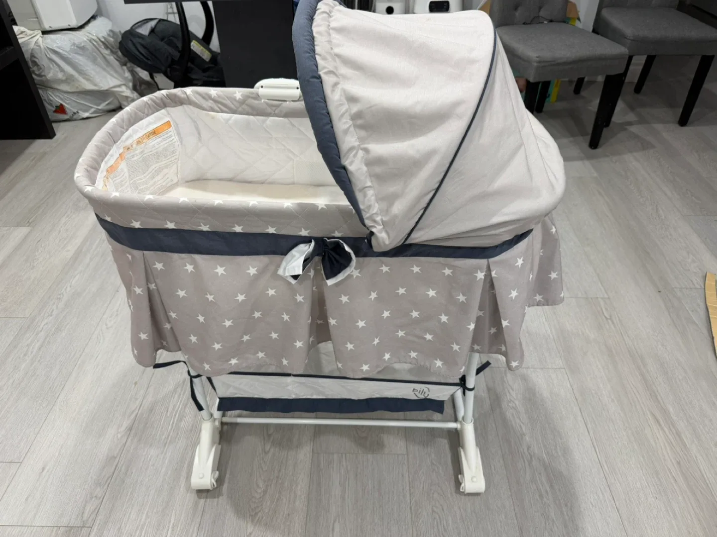 Bily Bassinet - Stars Pattern image indicator(3)