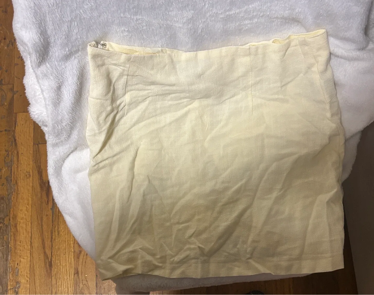 Forever 21 Yellow Skirt - Size M image indicator(2)