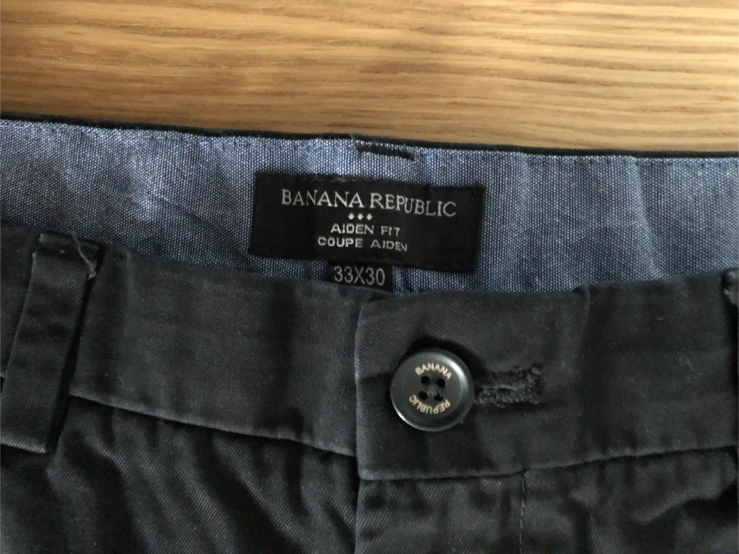 Men’s Black Banana Republic Aiden Fit Pants 33x30 image indicator(2)