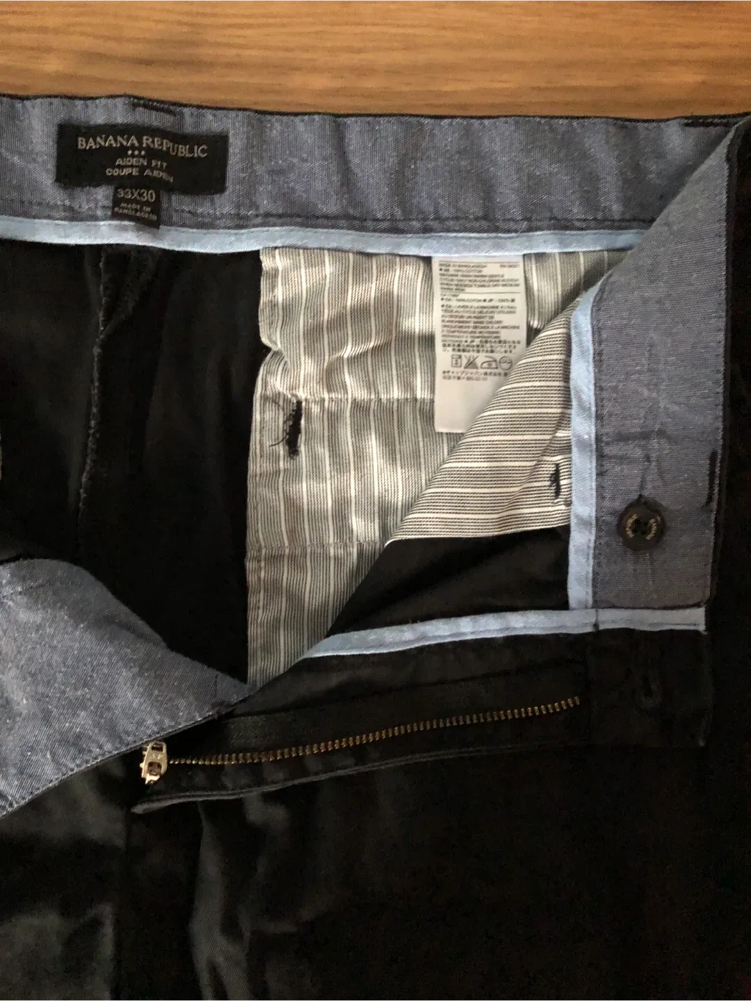 Men’s Black Banana Republic Aiden Fit Pants 33x30 image indicator(3)