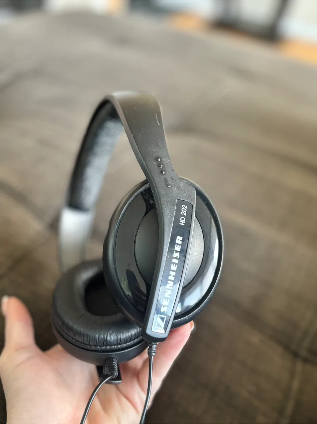 Sennheiser HD 202 Headphones image indicator(5)