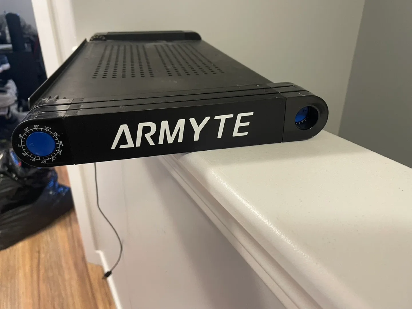 Armyte Adjustable Laptop Stand - Black image indicator(3)