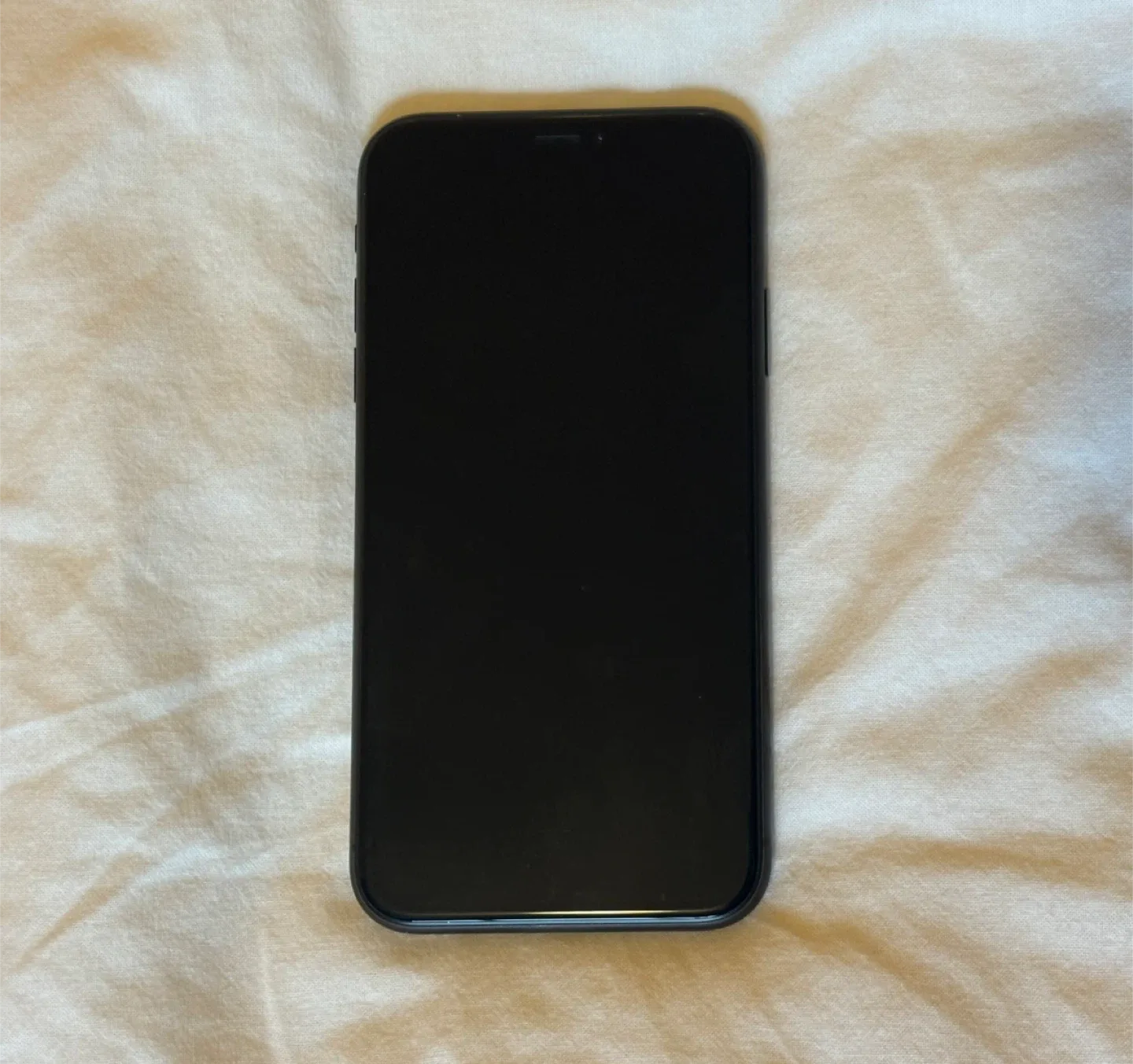 Apple iPhone XR - Black image indicator(2)