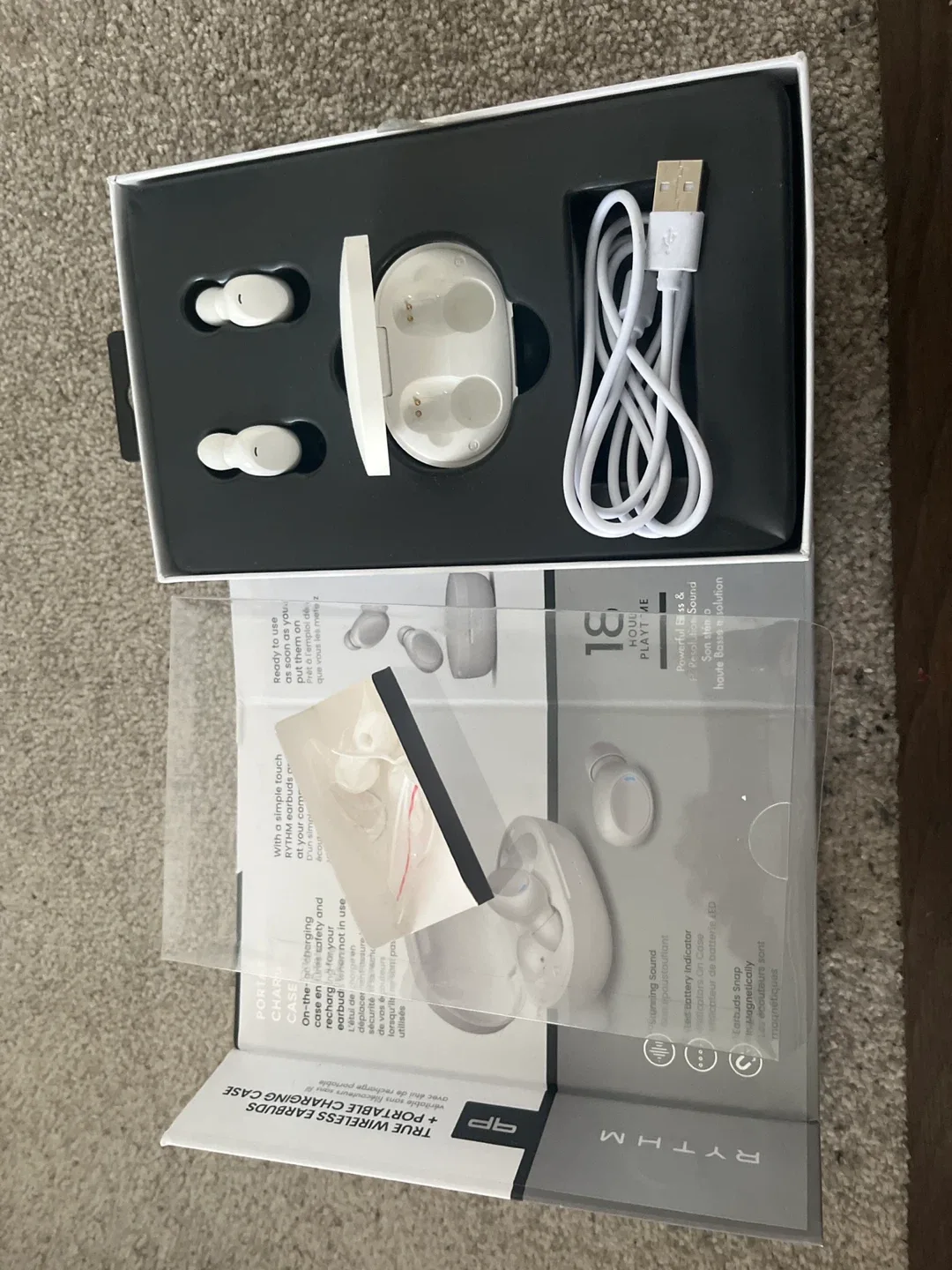 Rythm True Wireless Earbuds + Portable Charging Case - White image indicator(2)