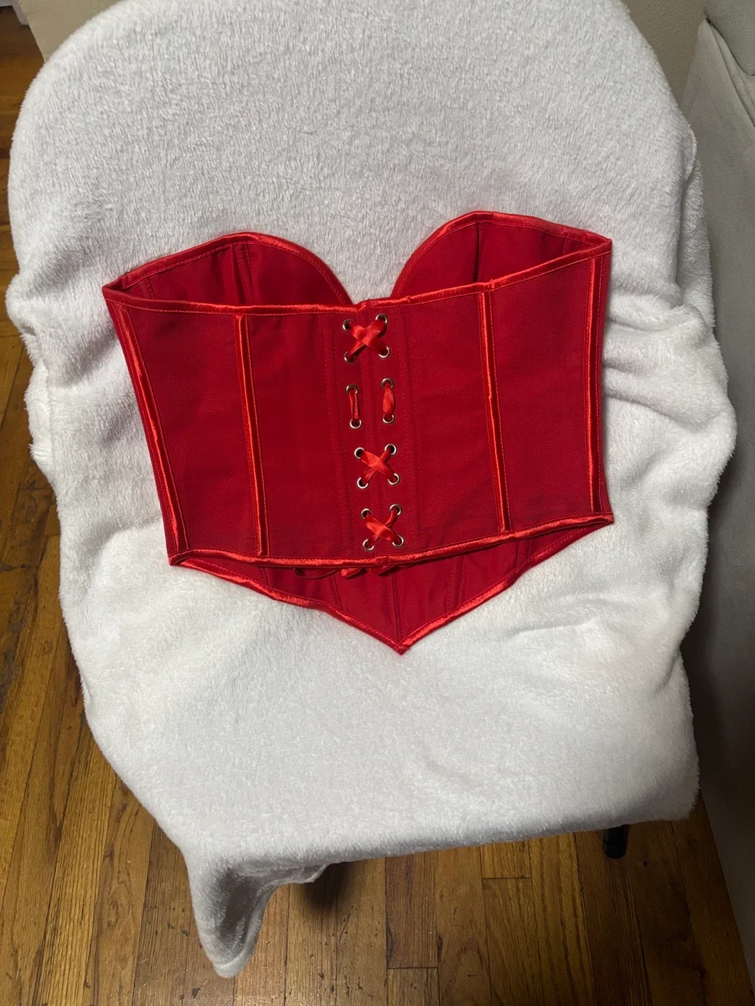 SHEIN Red Corset & Shorts - Size M image indicator(2)