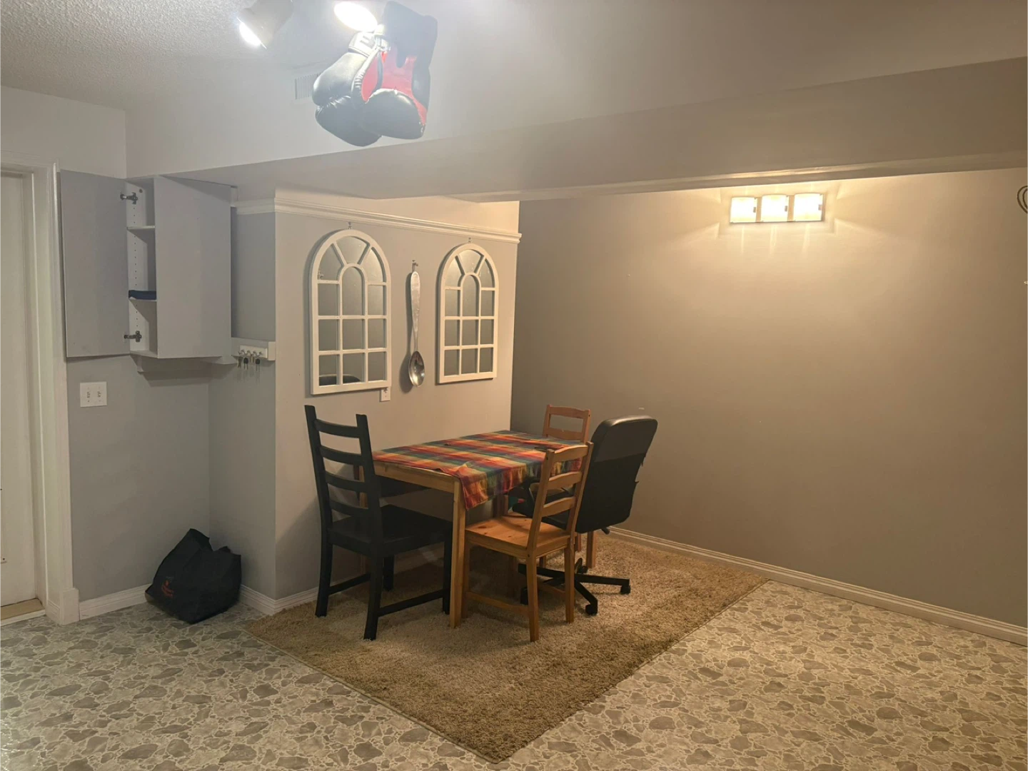 Room for Rent Private and Sharing both Available - photo 2