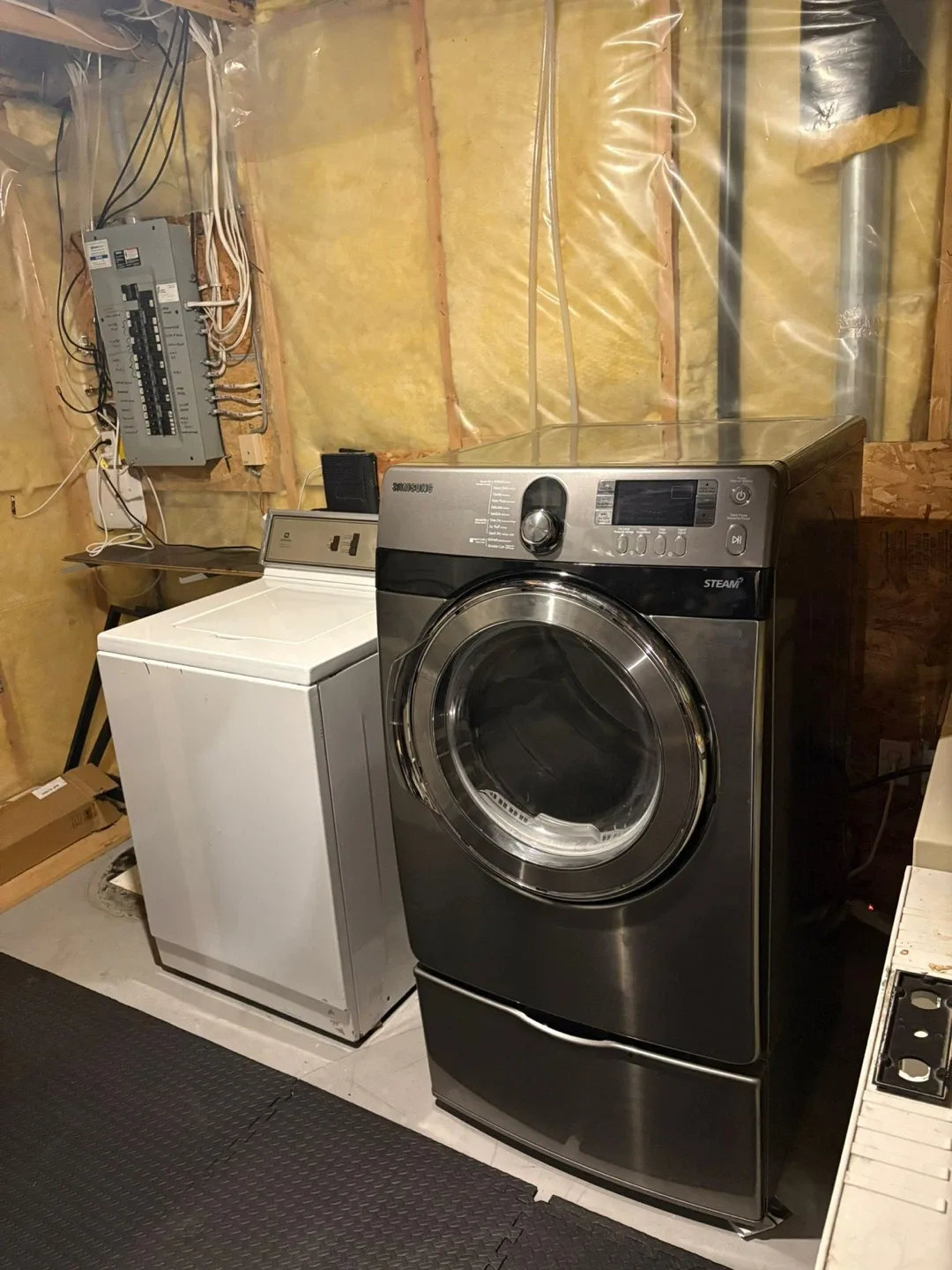 Room for Rent image indicator(9)