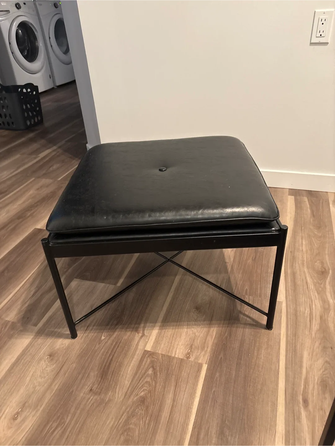 Urban barn side/ coffee table