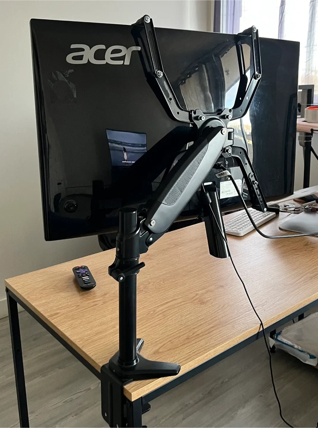 Acer ED322QR 32" Curved LED Backlight Monitor image indicator(2)