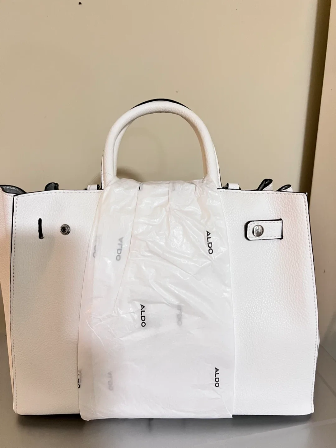 White Aldo Handbag image indicator(3)