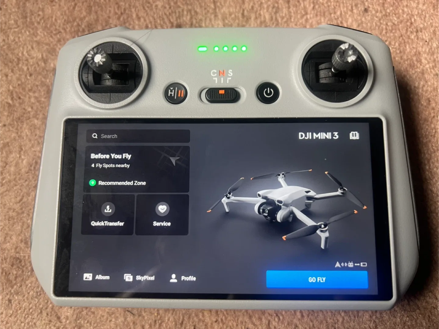 DJI Mini 3 Drone with Remote Controller - Excellent Condition! image indicator(8)