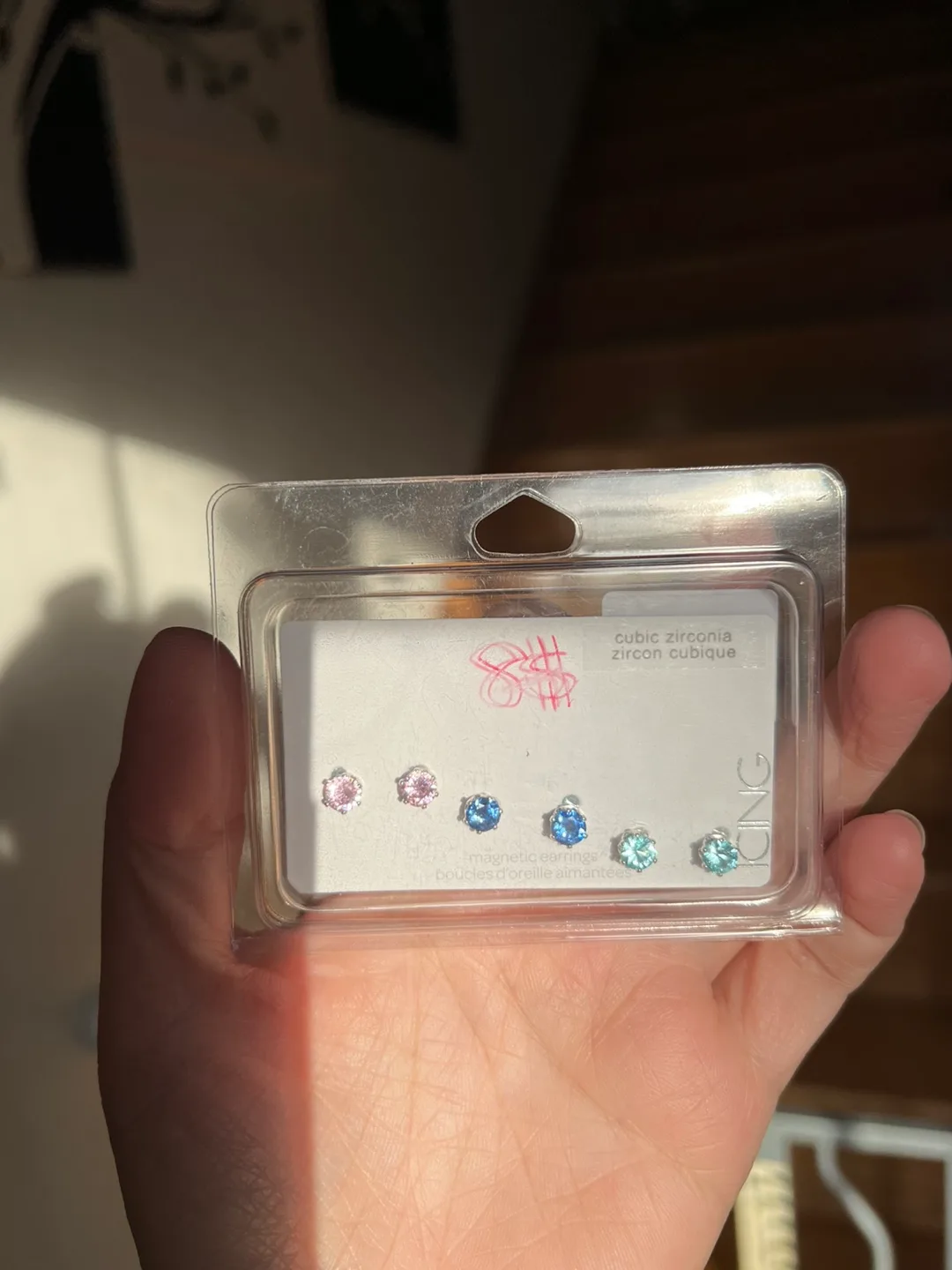 New CNG Cubic Zirconia Magnetic Earrings
