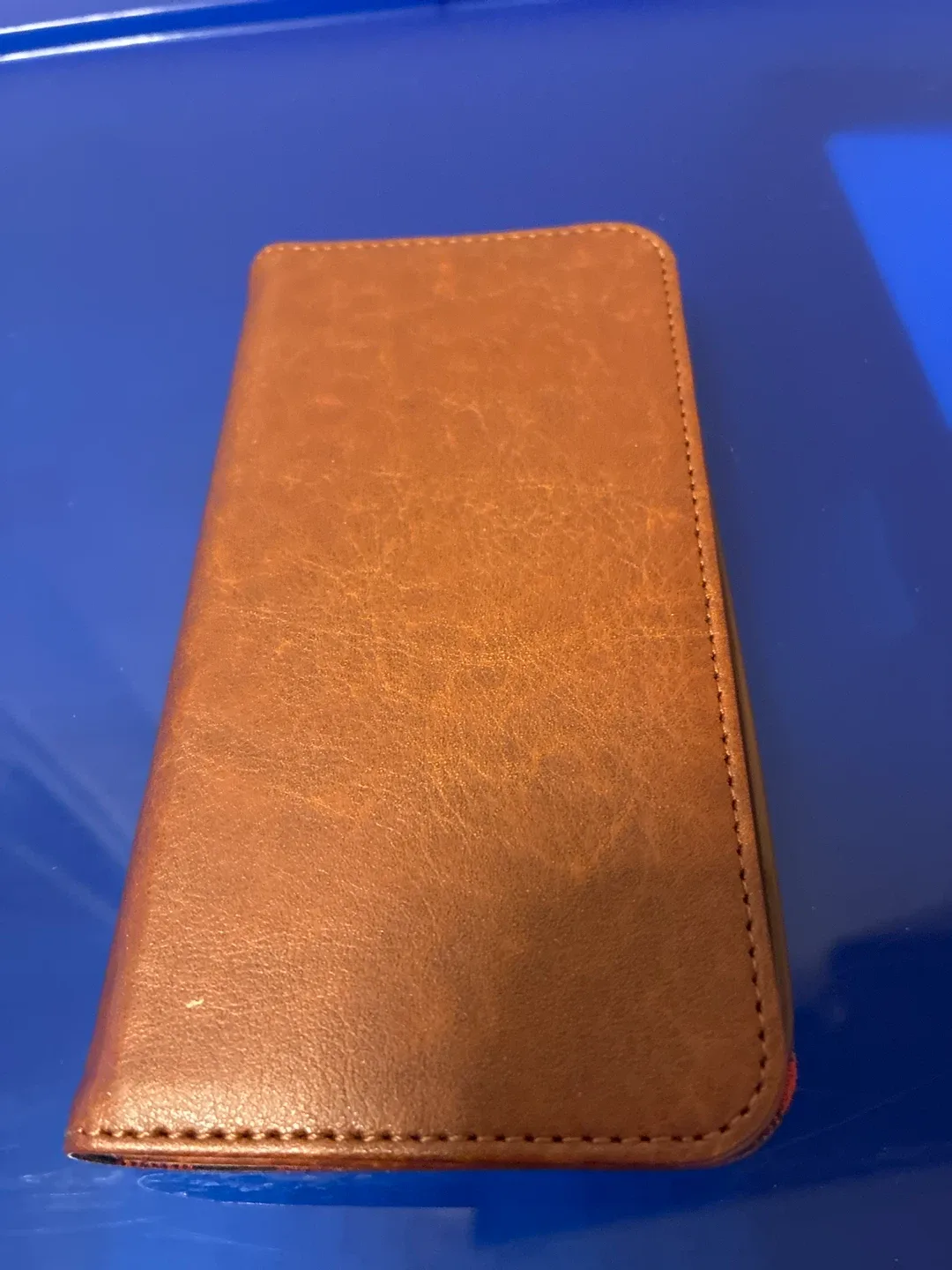 Brown Leather iPhone 13 Case image indicator(2)