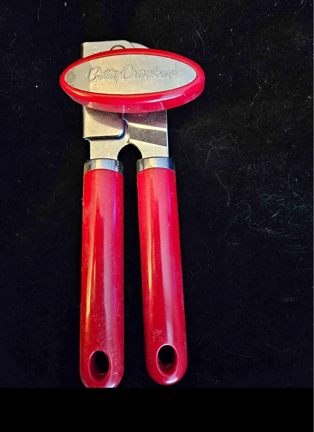 Betty Crocker Can Opener - Red