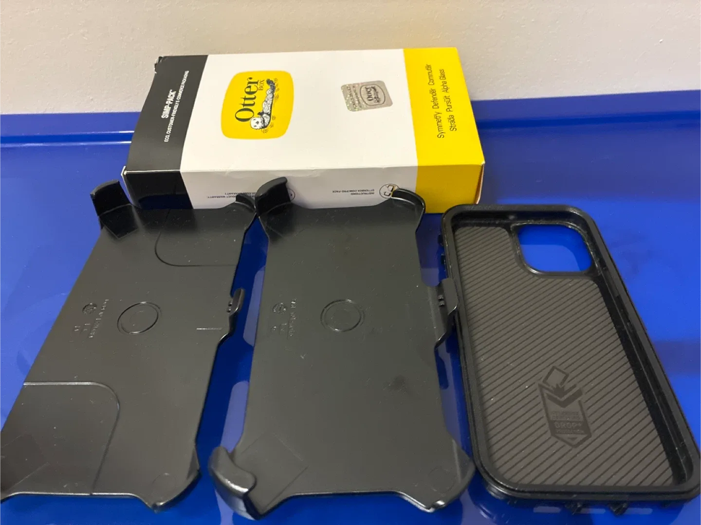 OtterBox Used iPhone 12 Pro Max Case with Holsters - Black image indicator(2)