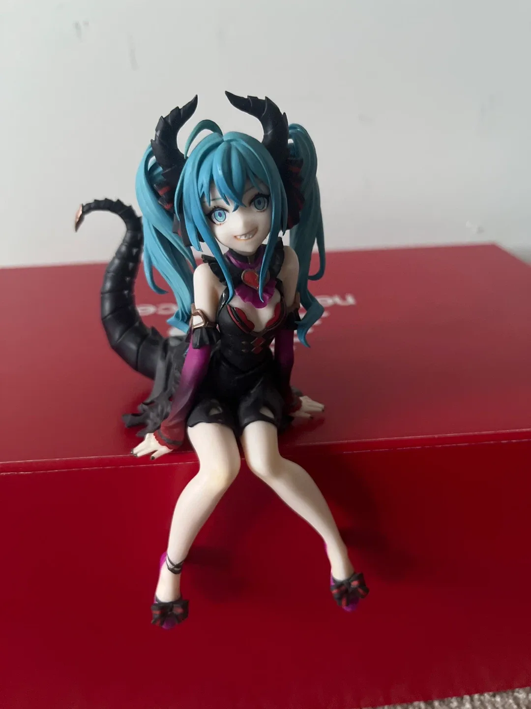 Anime Figurine - Hatsune Miku image indicator(5)