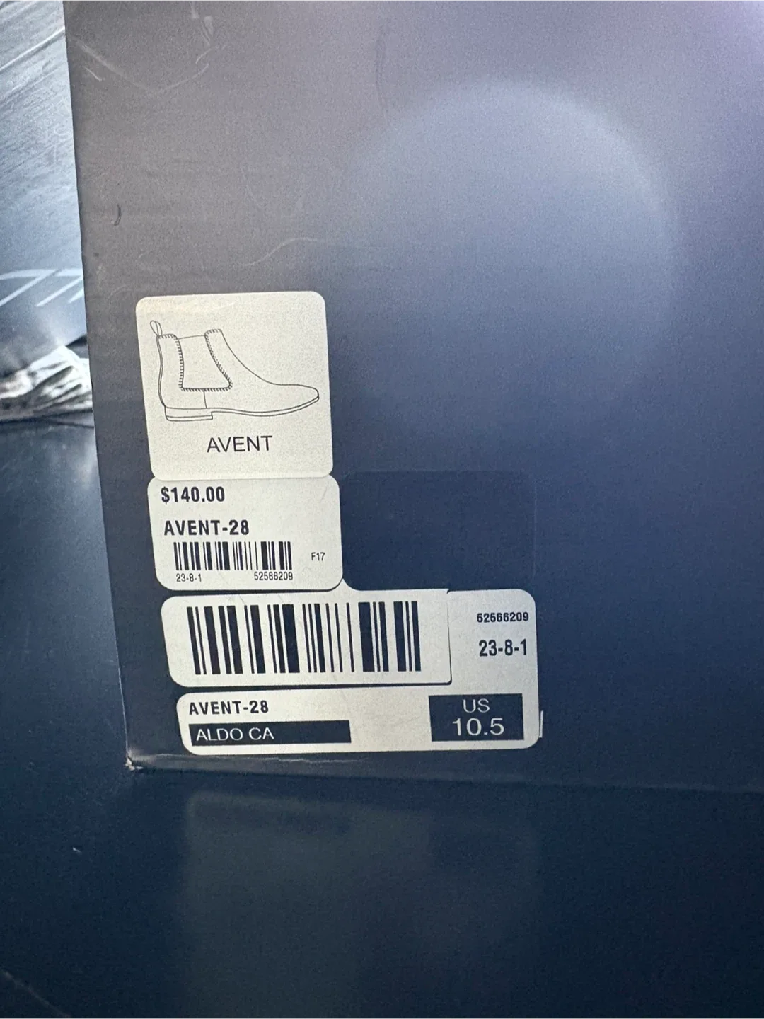 Brand new, never worn ALDO men’s chelsea boots image indicator(6)