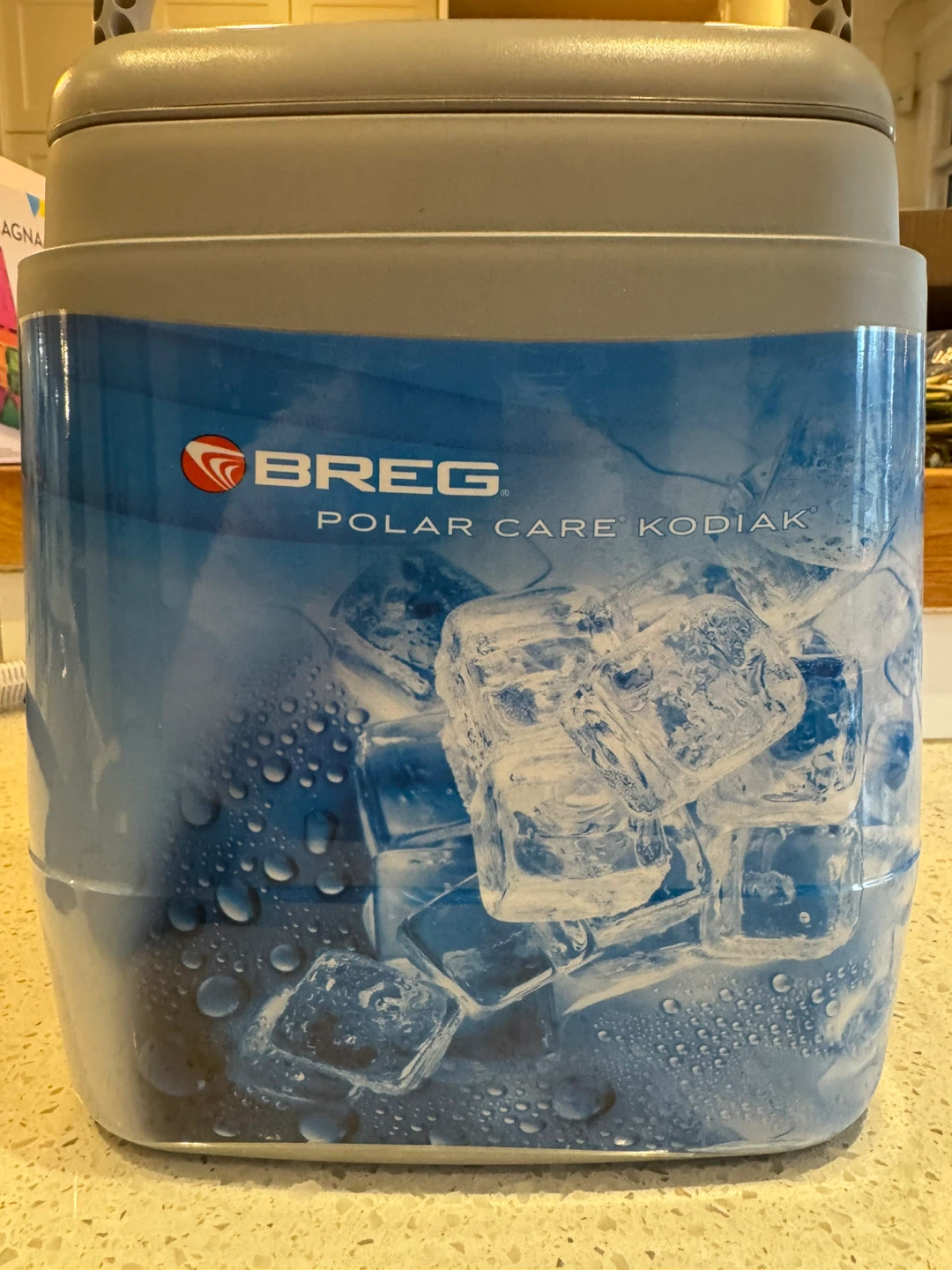 Ice machine with shoulder attachment. Breg Polar Care Kodiak - photo 2