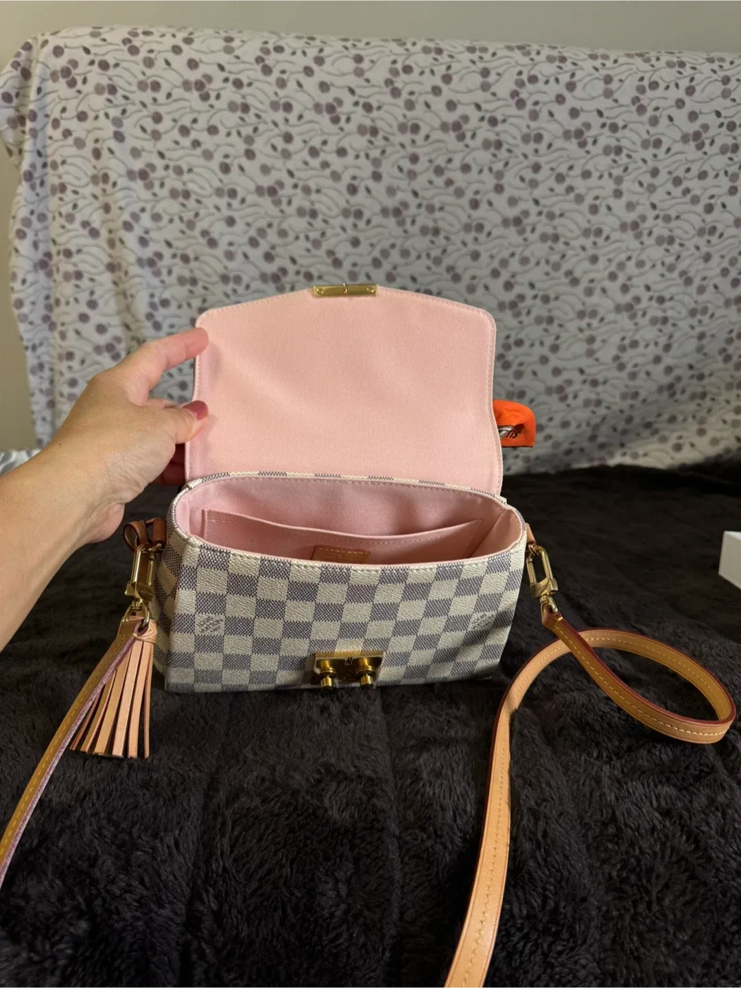 Louis Vuitton Damier Ebene Chain Bag image indicator(8)