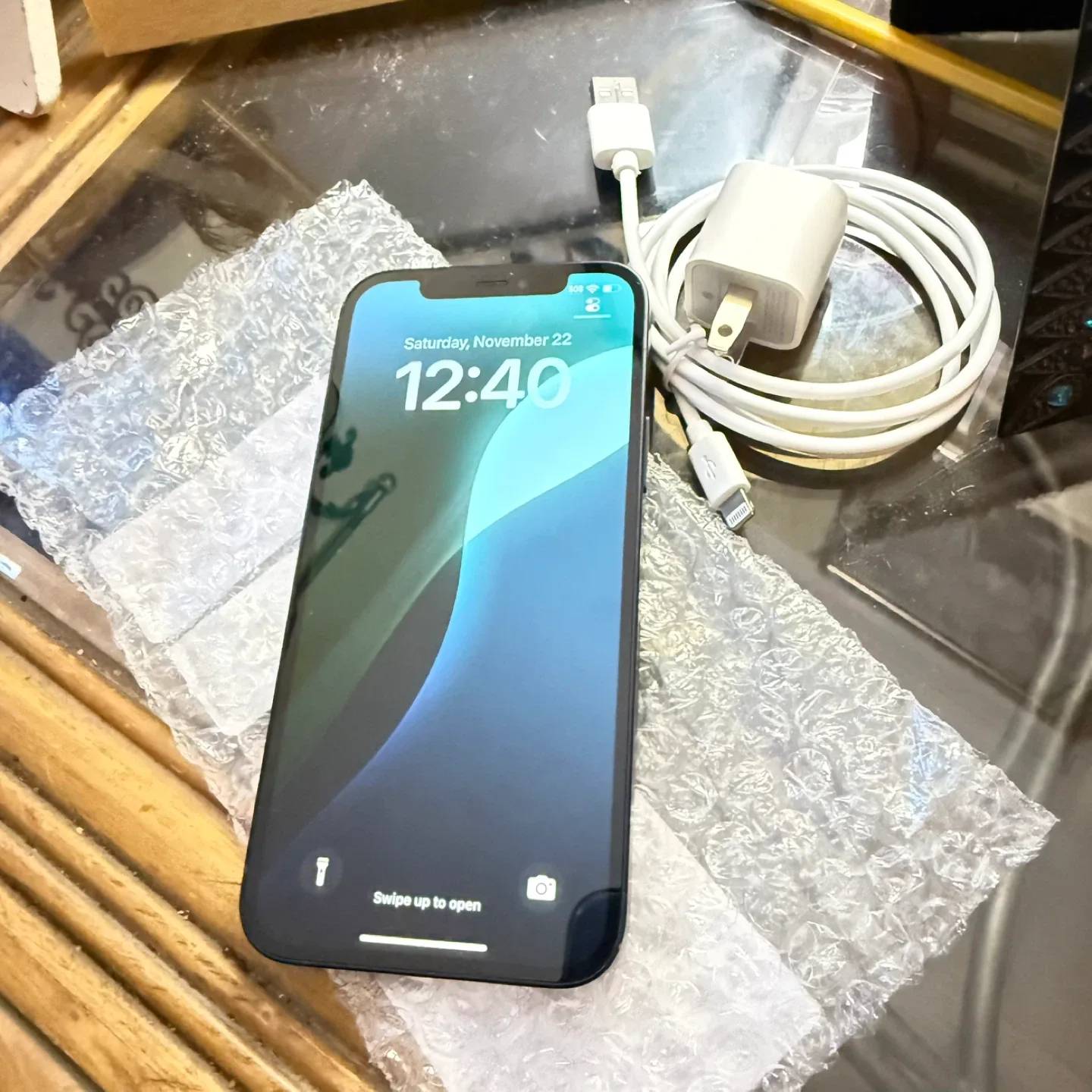 Apple iPhone 12 64GB unlocked for any company image indicator(8)