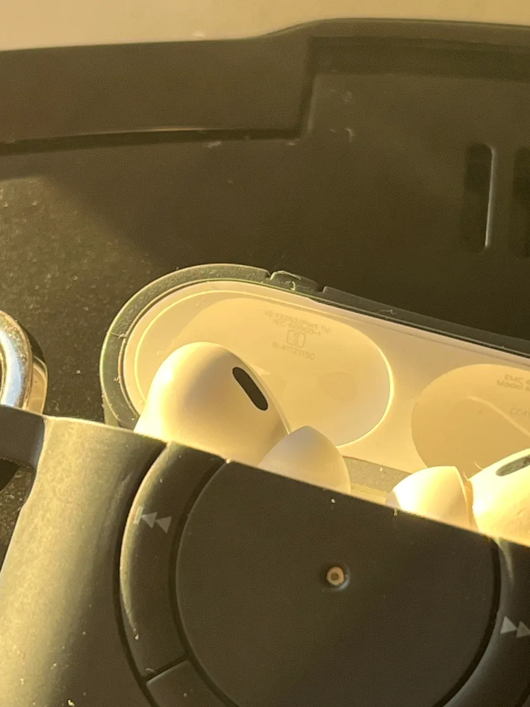 Apple Airpods Pro 2nd Gen image indicator(4)