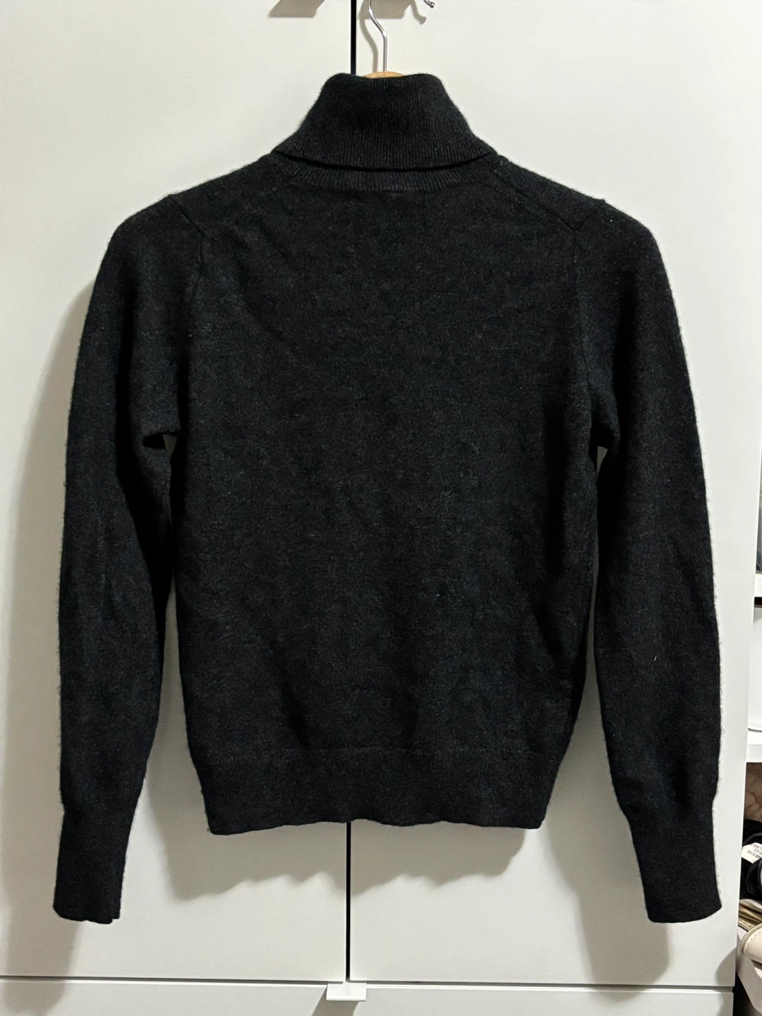 Uniqlo 100% Cashmere Turtleneck - Size S - photo 2