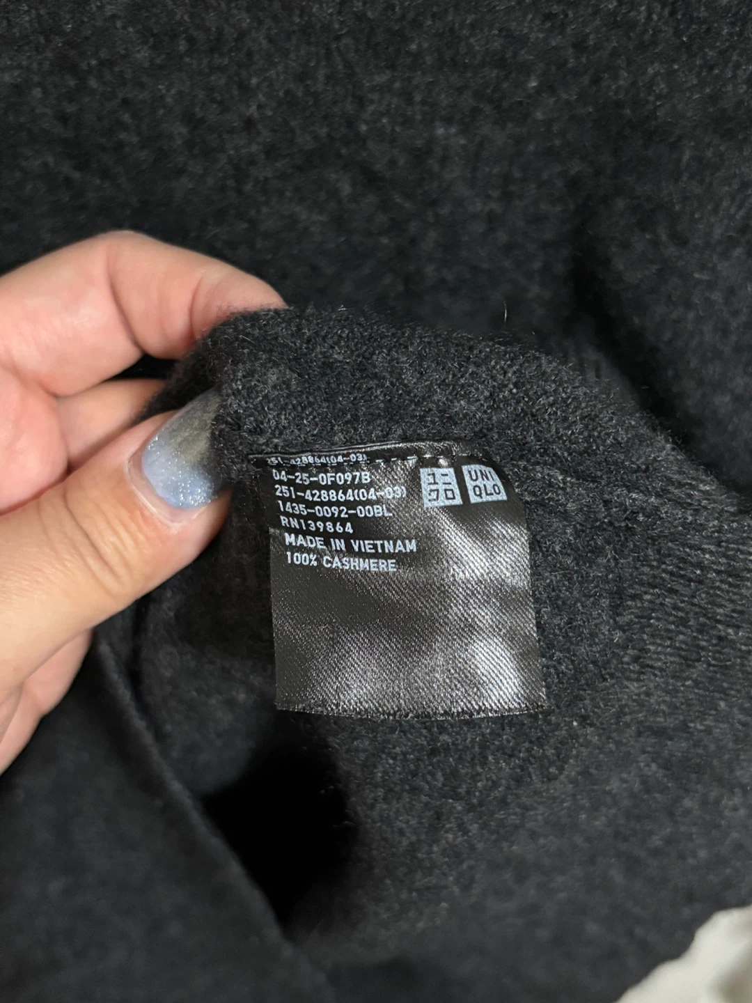 Uniqlo 100% Cashmere Turtleneck - Size S - photo 4