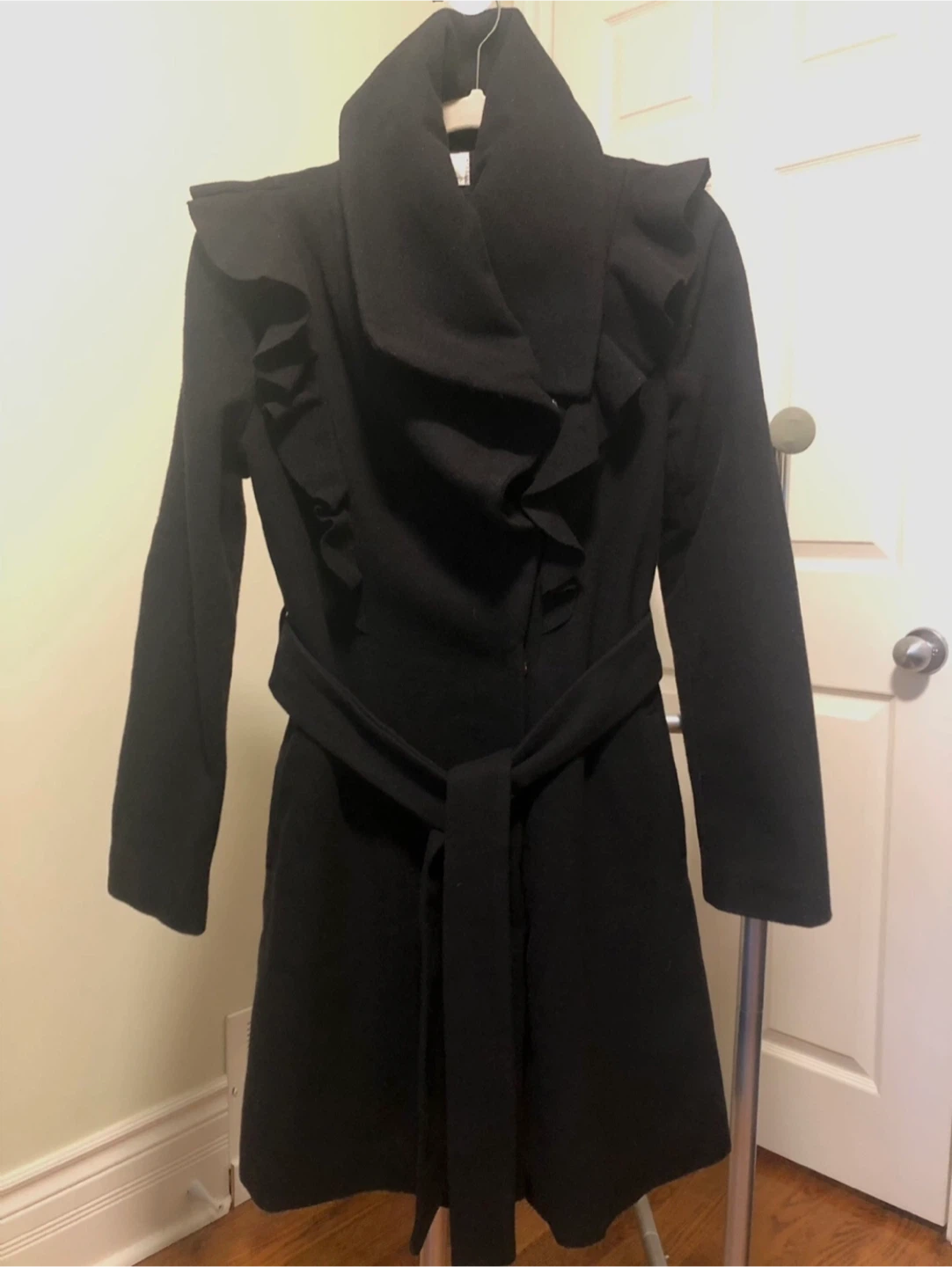 Black Ruffle Detail Coat - photo 2
