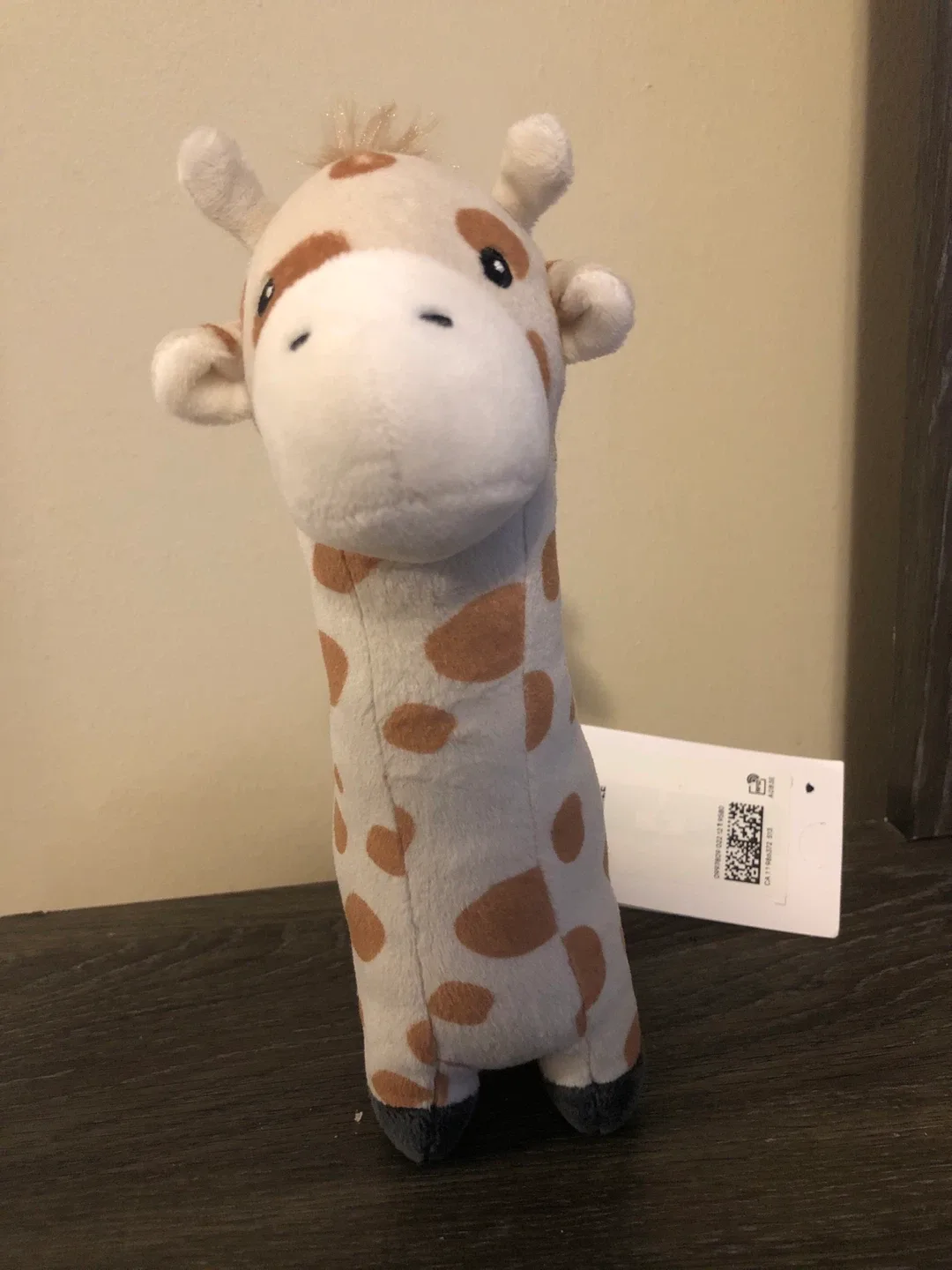 Giraffe Plush Toy - Adorable Stuffed Animal