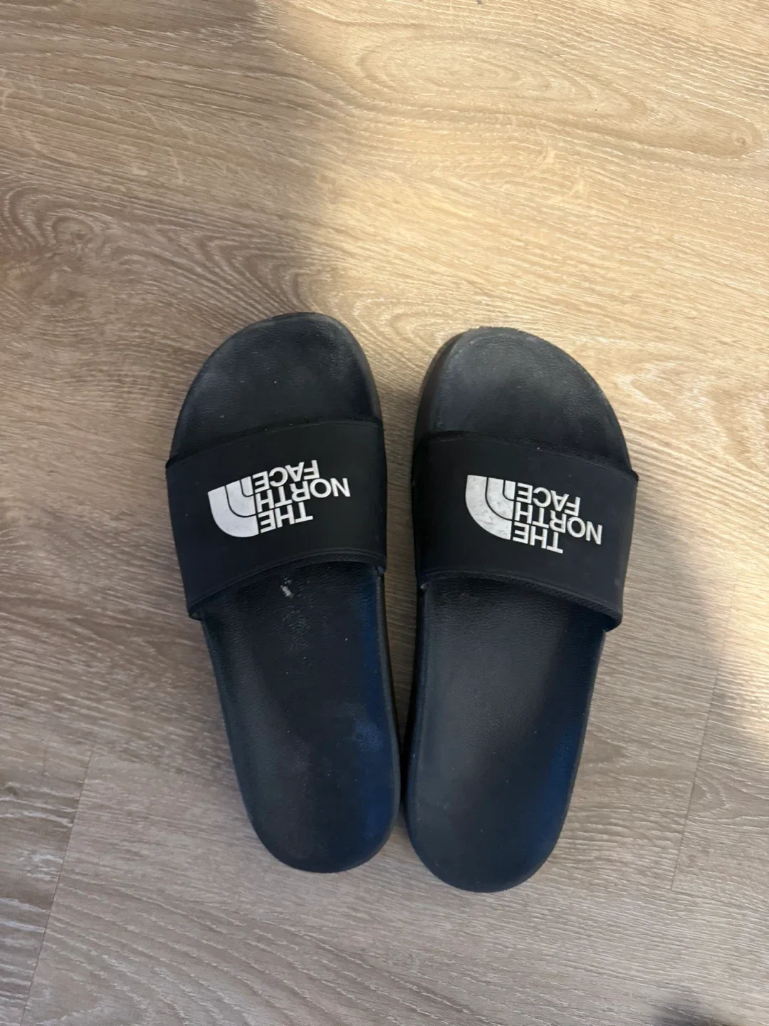 Unisex The North Face Black Slides Size 10
