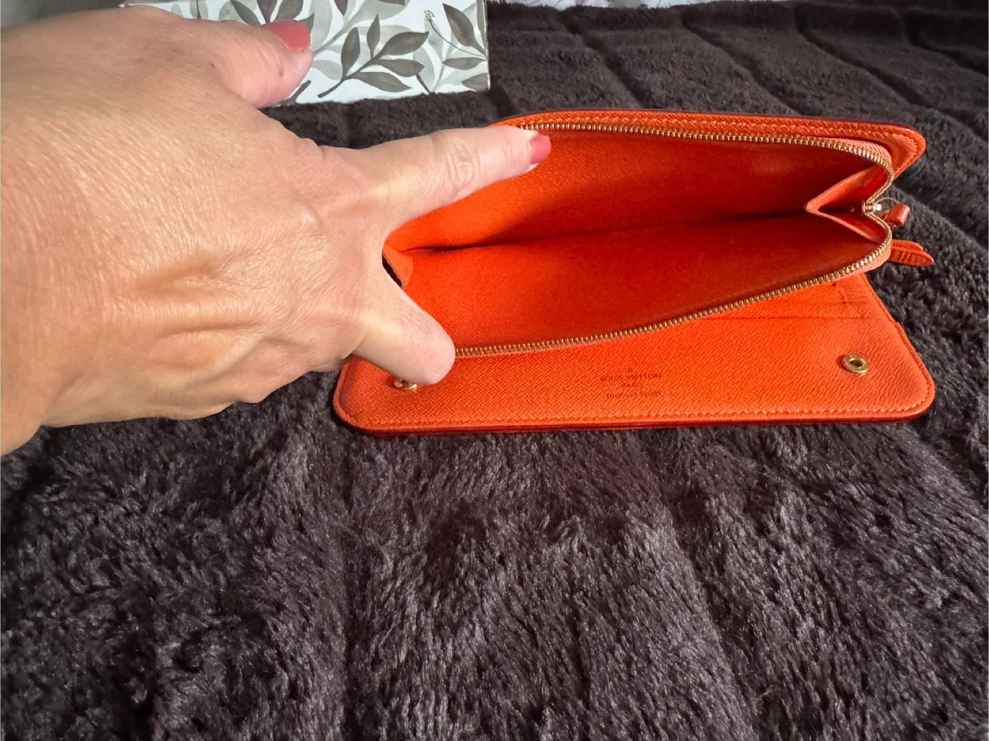 Louis Vuitton Multicolor Zippy Wallet image indicator(8)