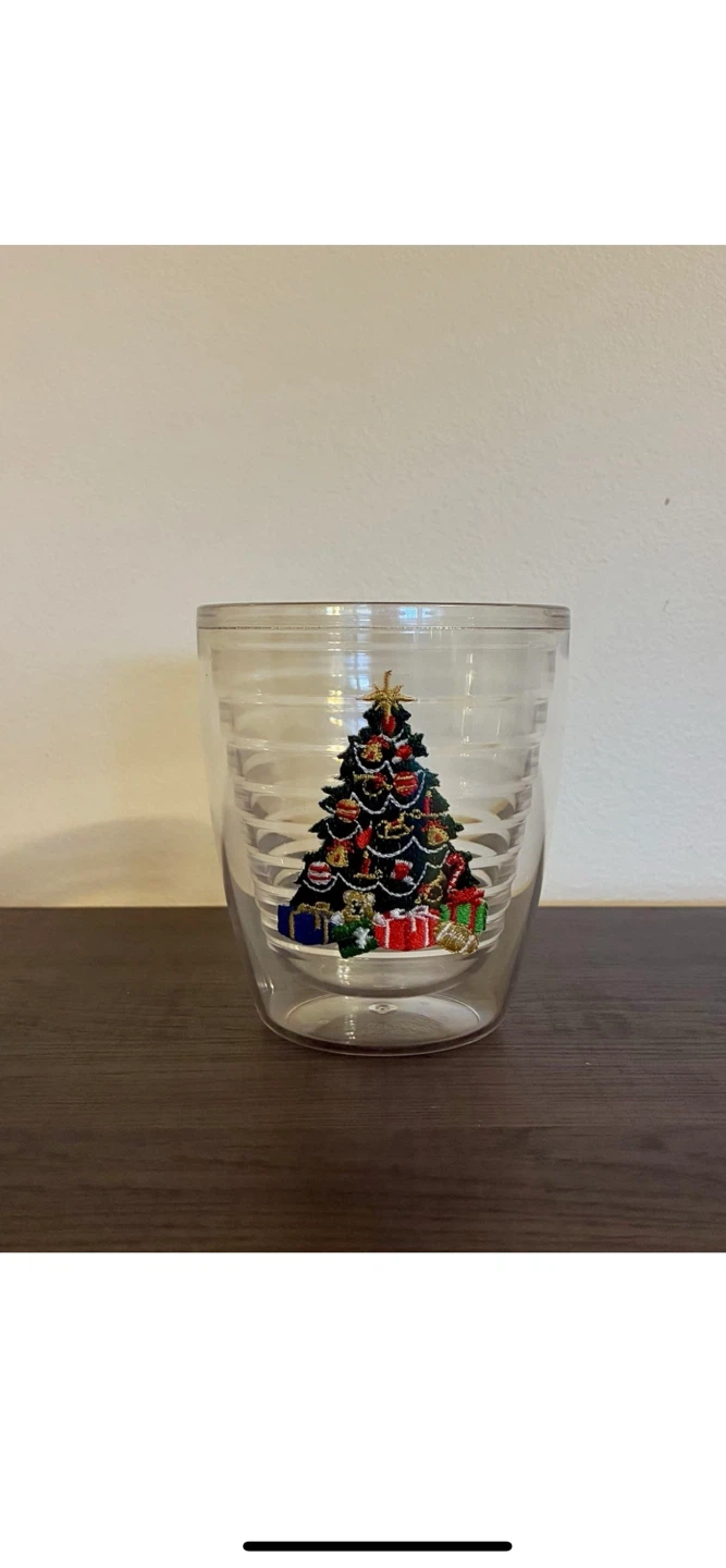 Tervis 12 oz Insulated Tumble in Holiday Christmas Tree LikeNew